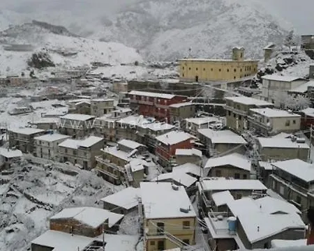 Monolocale Delux, Nel Centro Storico Ed A Pochi Passi Dal Mare 3* Condofuri Marina